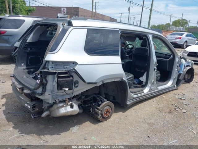 1C4RJKBG9M8140100 Jeep Grand Cherokee L Limited 4x4