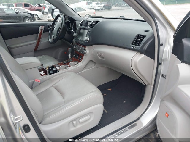 Продажа на аукционе авто 2011 Toyota Highlander Limited V6, vin: 5TDDK3EH0BS084459, номер лота: 39792459