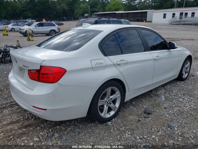 WBA3A5C58FF608849 BMW 328I
