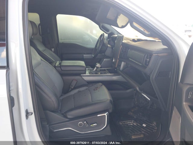 2023 FORD F-150 LIGHTNING 1FTVW1EV7PWG00570 Photo 4