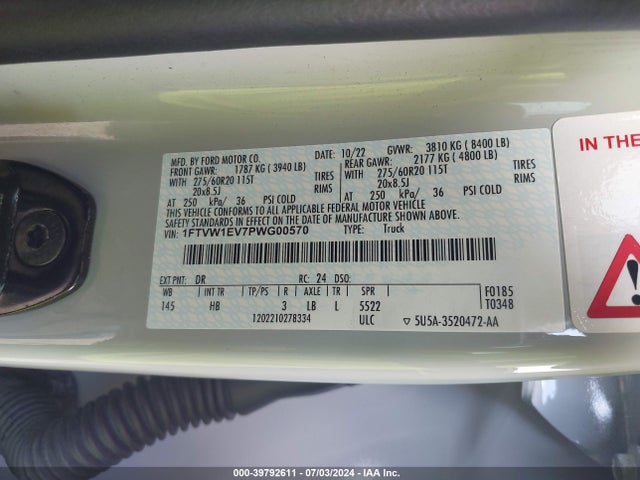 2023 FORD F-150 LIGHTNING 1FTVW1EV7PWG00570 Photo 8