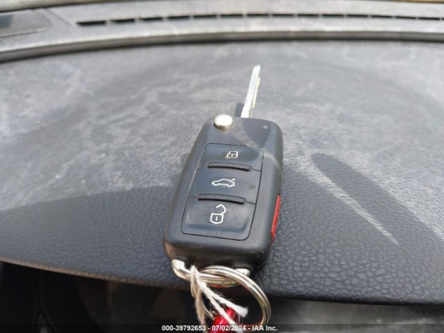 1VWAS7A34EC071592 Volkswagen Passat 1.8t Wolfsburg Edition
