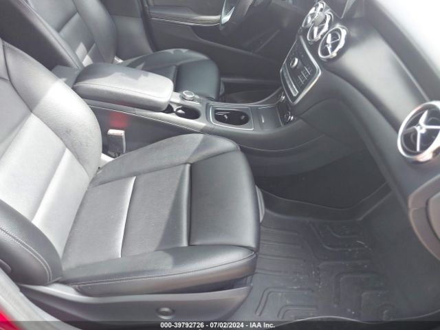 WDCTG4GB0JJ408303 Mercedes-Benz Gla 250 4matic