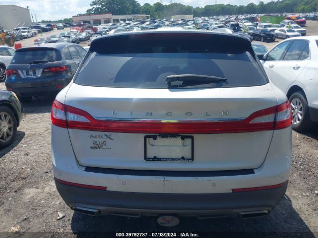 2LMPJ6KR8HBL21868 Lincoln Mkx Select