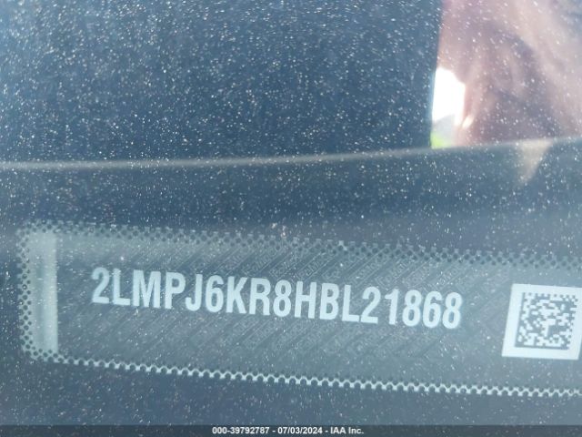 2LMPJ6KR8HBL21868 Lincoln Mkx Select