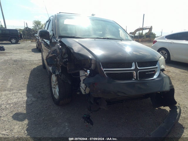 2C4RDGCG7JR346552 Dodge Grand Caravan Sxt