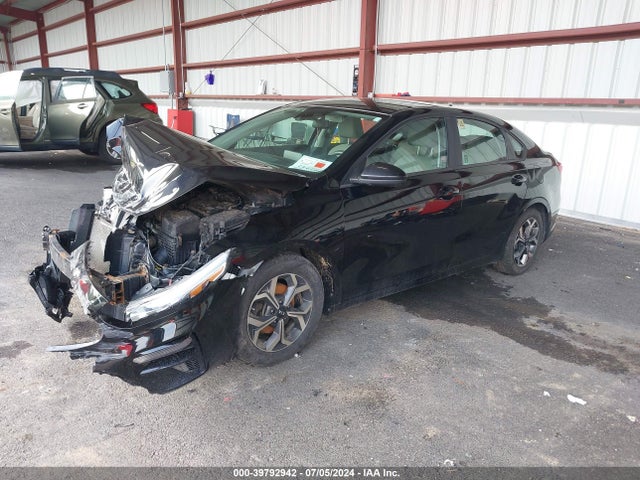 KIA Forte Lxs 2020 3KPF24AD7LE184278 Image 2