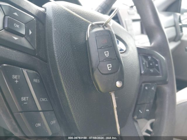1FT7X2A69JEC19830 Ford F-250 Xl