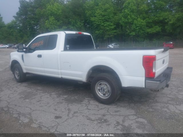 1FT7X2A69JEC19830 Ford F-250 Xl