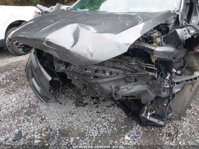 5LMCJ1D99KUL29373 Lincoln Mkc Standard