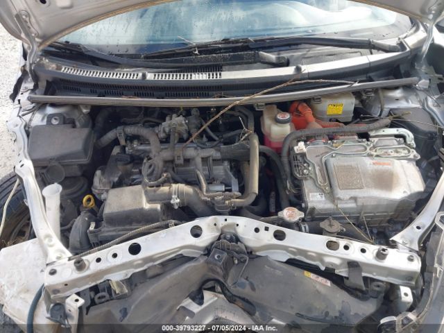 JTDKDTB38J1601450 Toyota Prius C Two