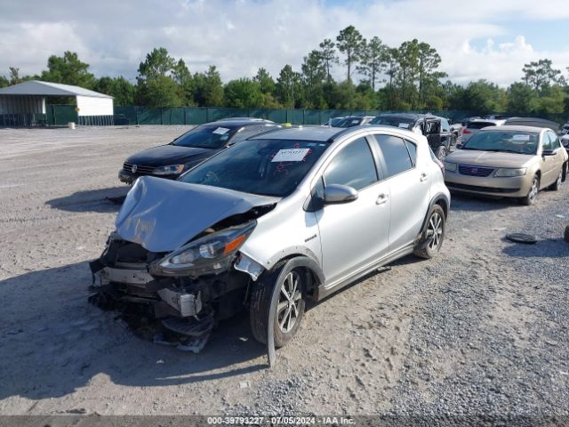 JTDKDTB38J1601450 Toyota Prius C Two