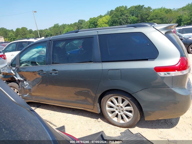 Toyota Sienna Xle 7 Passenger 2014 5TDDK3DCXES089095 Image 14