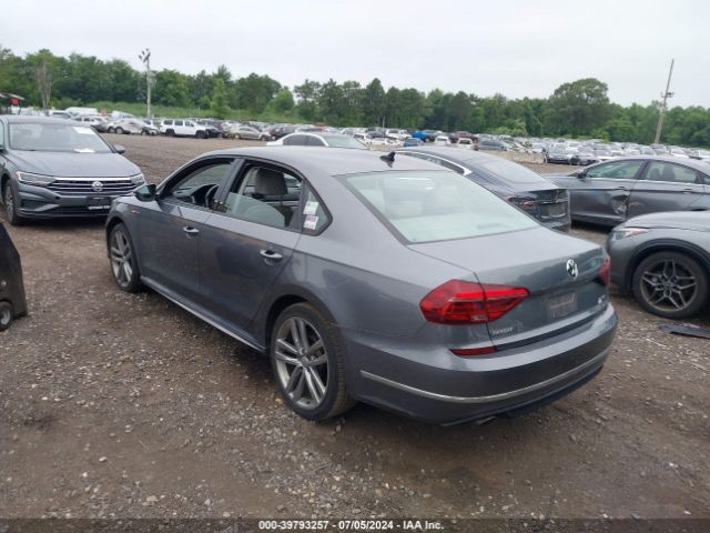 1VWAA7A31JC015011 Volkswagen Passat 2.0t R-line/2.0t S