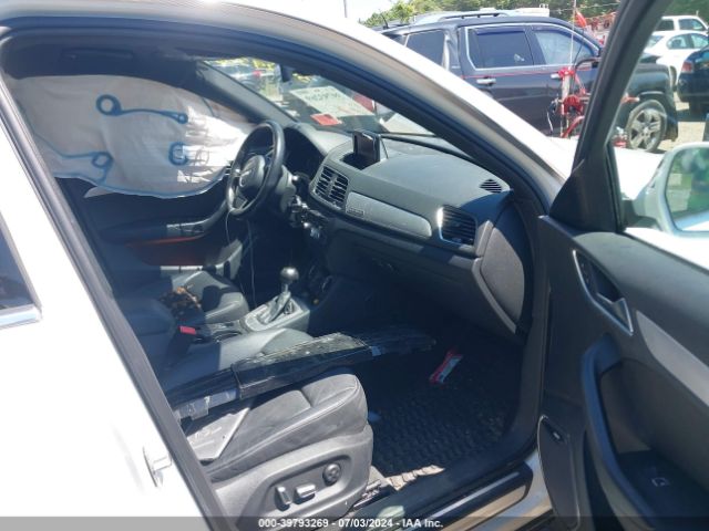 WA1GFCFS6GR022768 Audi Q3 2.0t Premium Plus