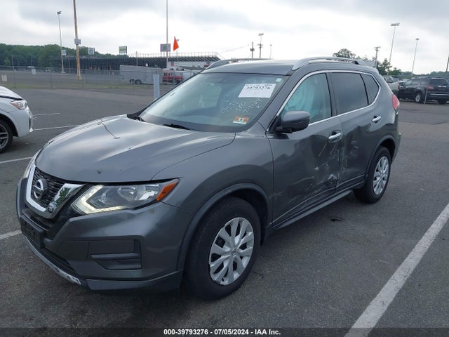 Nissan ROGUE S 2017 JN8AT2MV9HW019558 Image 2