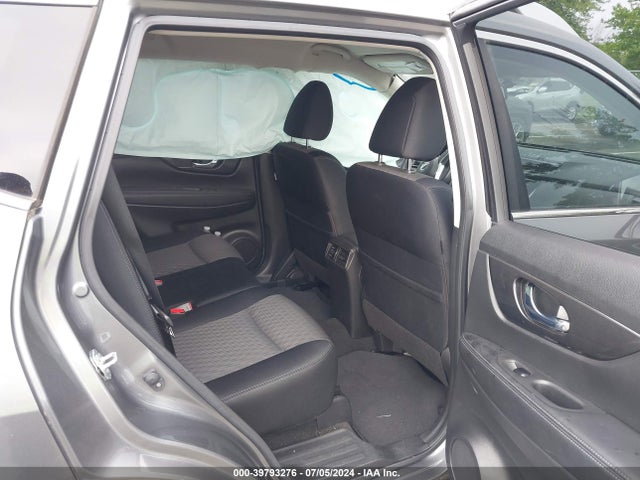 Nissan ROGUE S 2017 JN8AT2MV9HW019558 Image 8