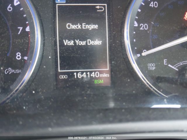 5TDKZRFH8JS537634 Toyota Highlander Xle