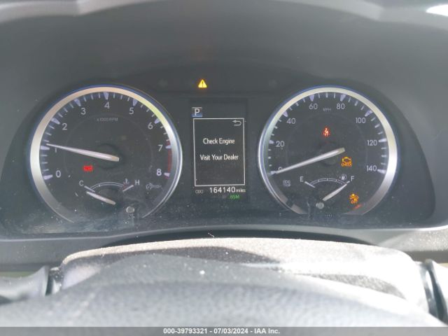 5TDKZRFH8JS537634 Toyota Highlander Xle