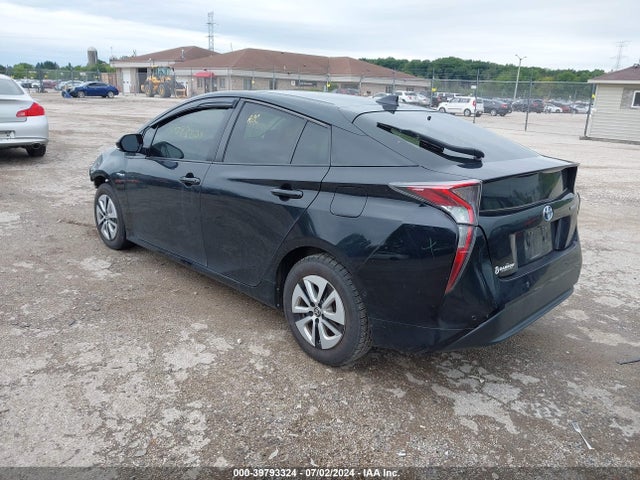 Toyota Prius Three 2018 JTDKARFU5J3552484 Image 3
