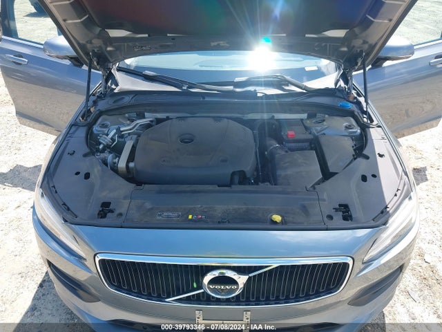 Volvo S90 T5 Momentum 2018 LVY982MK3JP028738 Image 10