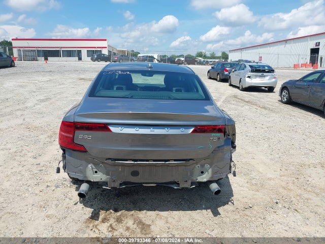 Volvo S90 T5 Momentum 2018 LVY982MK3JP028738 Image 17