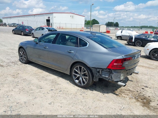 Volvo S90 T5 Momentum 2018 LVY982MK3JP028738 Image 3