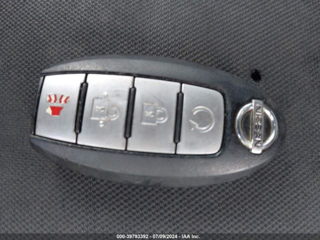 5N1DR2MN5HC634838 Nissan Pathfinder Sv