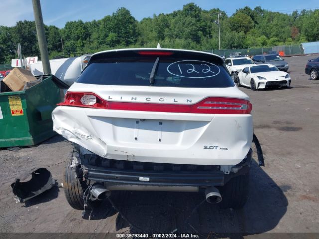5LMCJ2D91HUL51561 Lincoln MKC SELECT