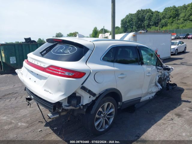 5LMCJ2D91HUL51561 Lincoln MKC SELECT