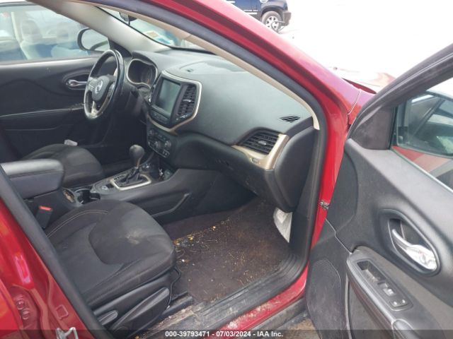 1C4PJMCS6GW310970 Jeep Cherokee Latitude