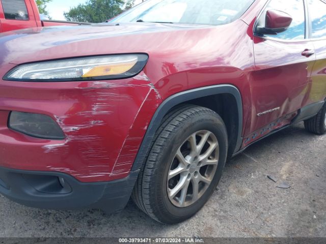 1C4PJMCS6GW310970 Jeep Cherokee Latitude