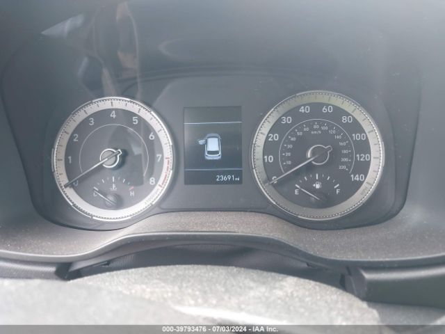 KMHRB8A32MU120725 Hyundai Venue Se
