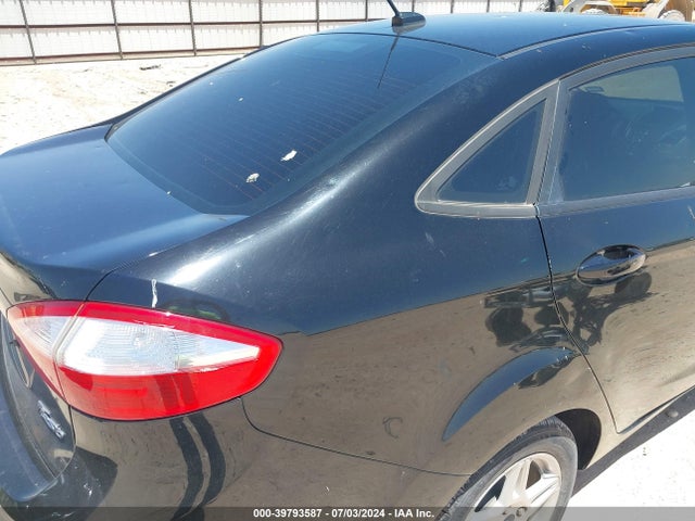 Ford FIESTA SE 2019 3FADP4BJ6KM121261 Image 14