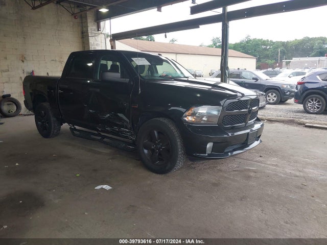 RAM 1500 Express 2016 3C6RR7KTXGG339097 Image 1