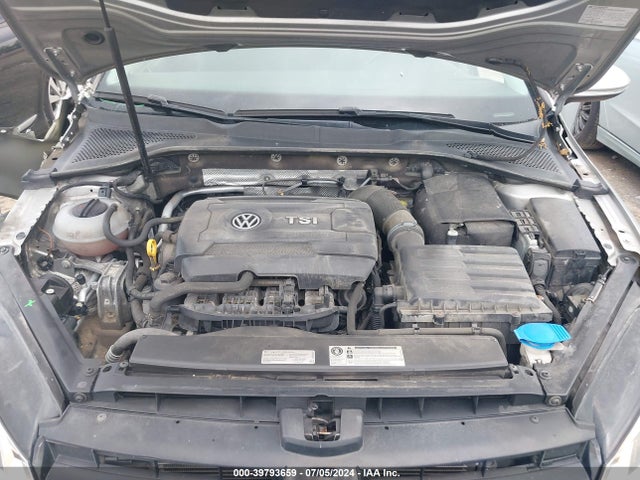 3VWC17AU3GM502932 Volkswagen Golf Sportwagen Tsi S 4-door