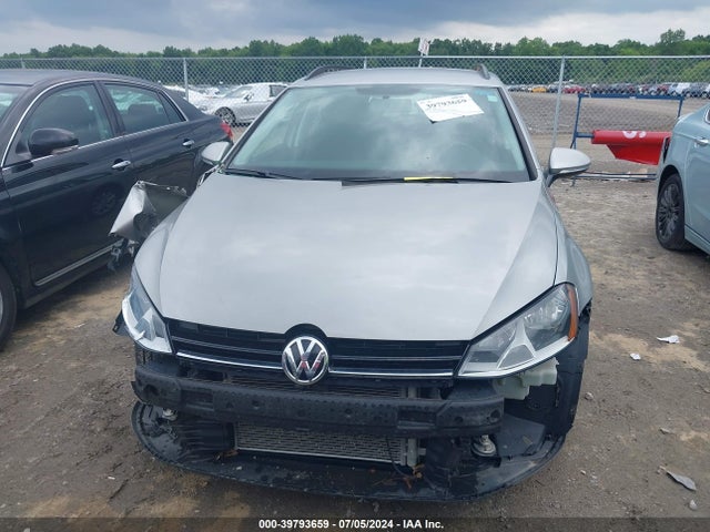 3VWC17AU3GM502932 Volkswagen Golf Sportwagen Tsi S 4-door