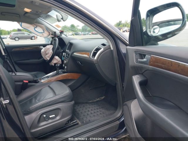 WA1CFAFP2FA007826 Audi Q5 2.0t Premium