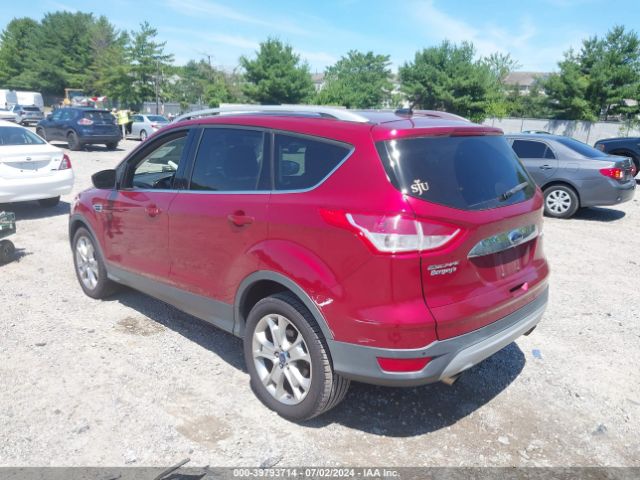 1FMCU9J92EUB91029 Ford Escape Titanium