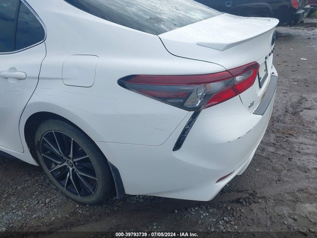 Toyota CAMRY SE 2022 4T1G11AK8NU047242 Image 19