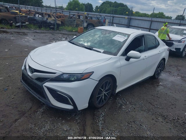 Toyota CAMRY SE 2022 4T1G11AK8NU047242 Image 2