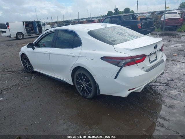 Toyota CAMRY SE 2022 4T1G11AK8NU047242 Image 3