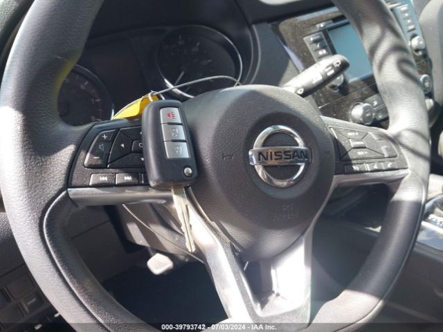 JN1BJ1AV4MW562575 Nissan Rogue Sport S Fwd Xtronic Cvt