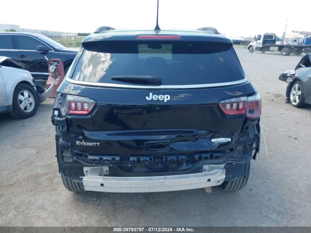3C4NJCBB5HT629528 Jeep New Compass Latitude Fwd