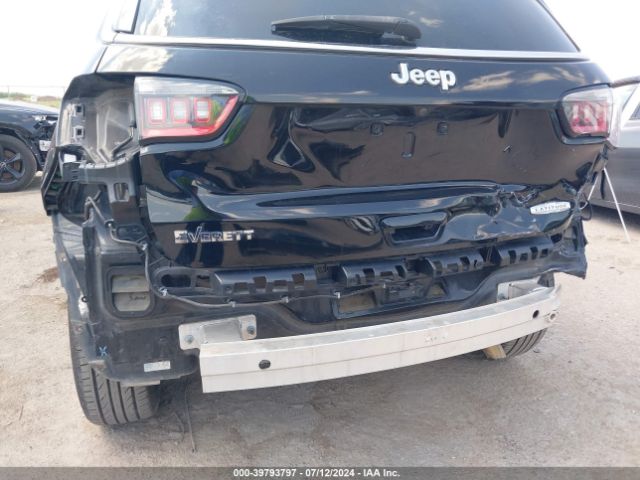 3C4NJCBB5HT629528 Jeep New Compass Latitude Fwd