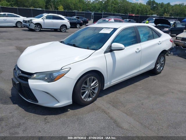 Toyota CAMRY SE 2015 4T1BF1FKXFU073525 Image 2