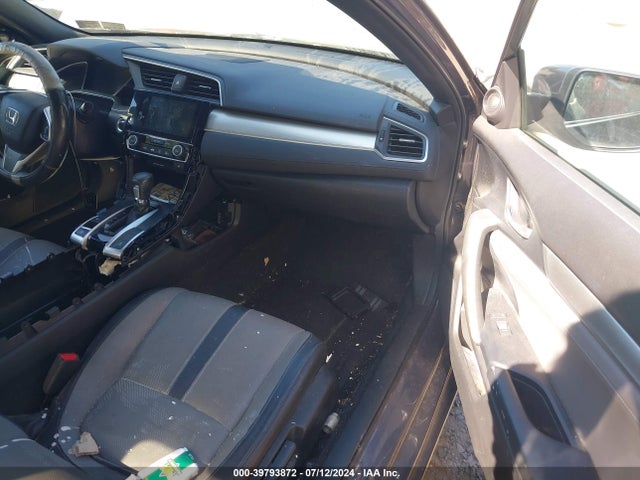 Honda Civic Touring 2018 2HGFC3B95JH350317 Image 5