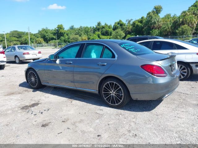 W1KWF8DB8MR649880 Mercedes-Benz C 300 Sedan