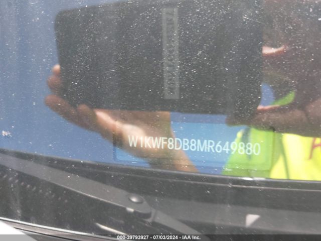 W1KWF8DB8MR649880 Mercedes-Benz C 300 Sedan