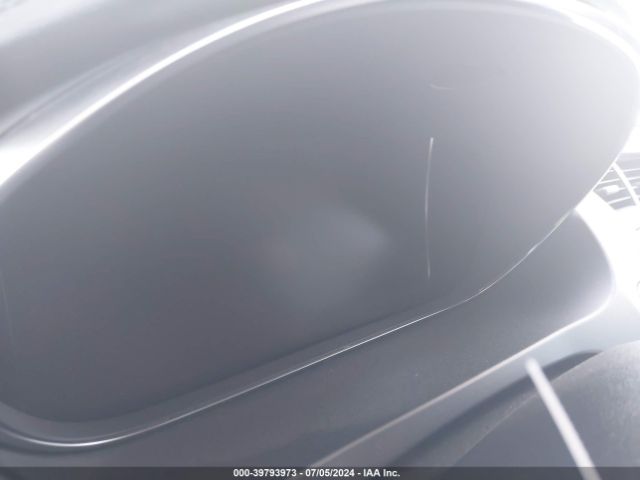 SADFP2FX6J1Z05610 Jaguar E-PACE SE